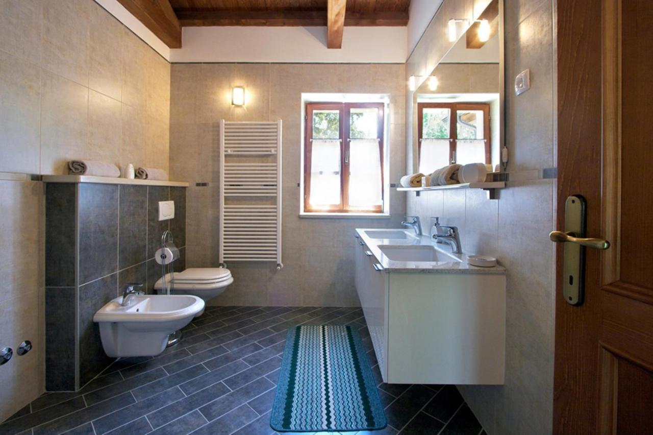 Villa Kringa Tinjan Екстер'єр фото